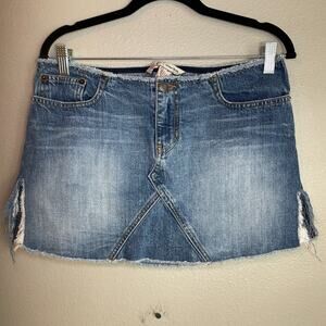 Abercrombie & Fitch Y2K Mini Skirt Size 6 Cutoff Denim Low Rise 2000s Blue